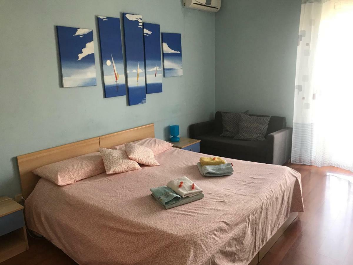 I Colori Di Sara Bed & Breakfast Catania Exterior photo